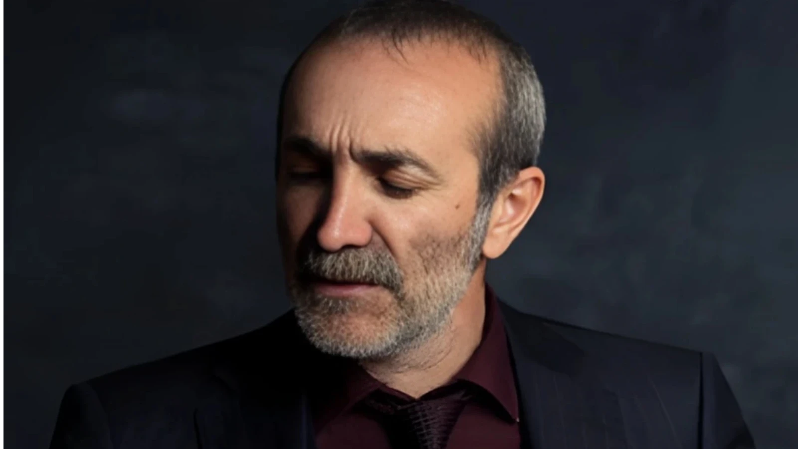 Cengiz Özkan ile Ruhlara Dokunan Türküler